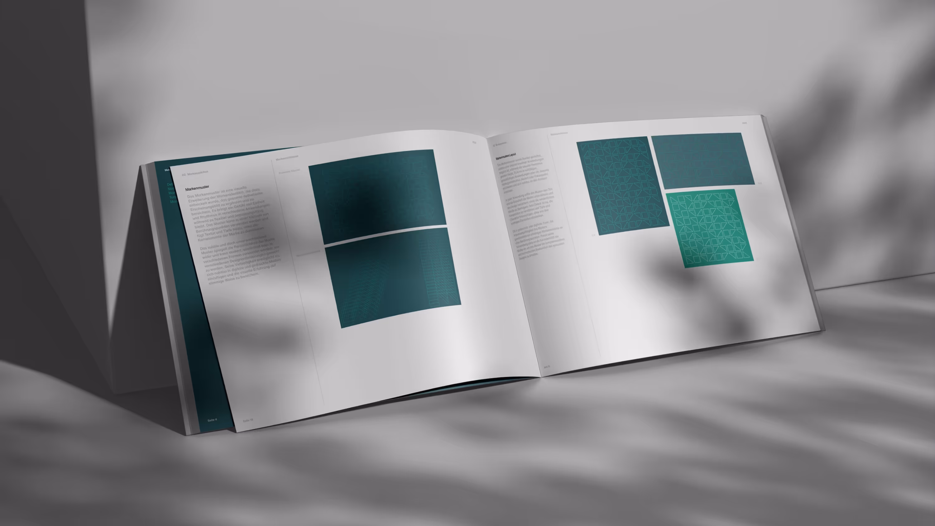Metallstudio Brand Guide mit Farbseiten